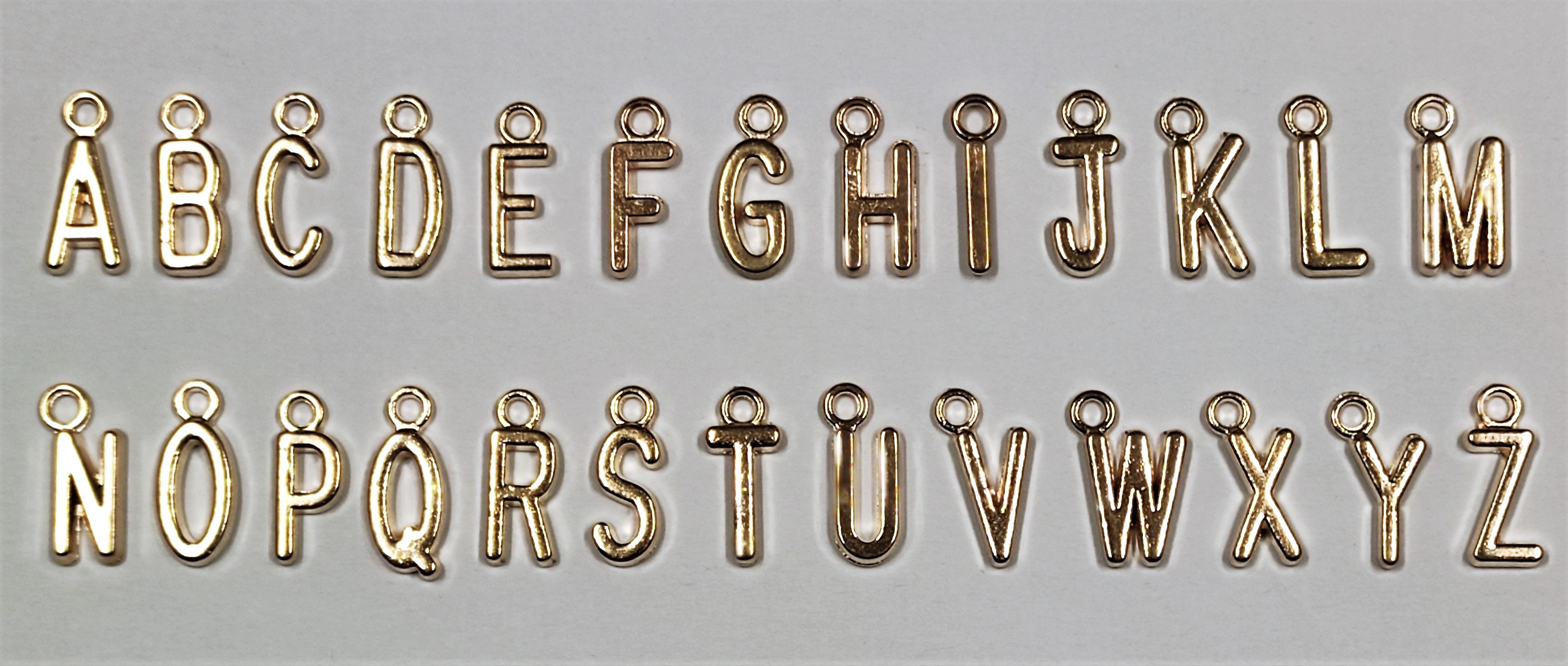  Hobby Horsing Deutschland - (ABC1) - Buchstaben-Set  A-Z aus Metall Farbe : bronze - ca. 1,3x1,3 cm